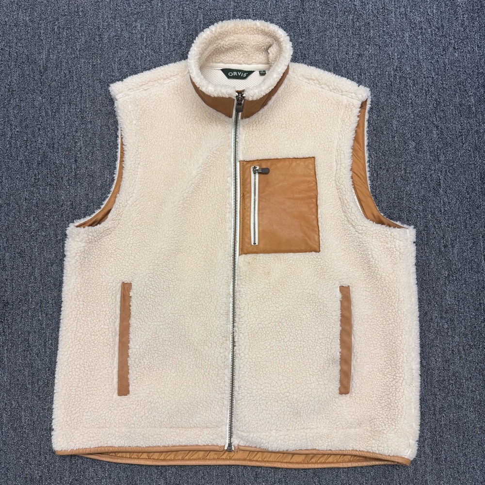 Orvis Vest Mens Size XL Beige Sherpa Fleece Leather Trim Zip Pockets Outdoor